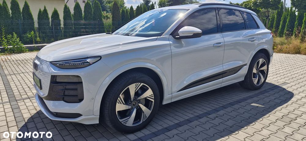 Audi Q6 e-tron quattro - 9