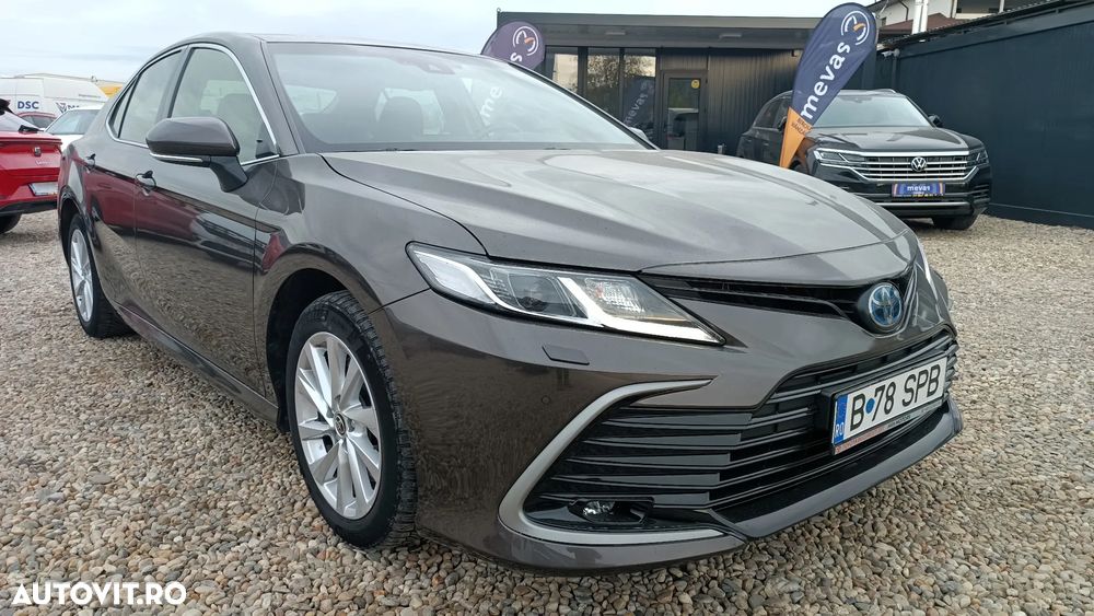 Toyota Camry 2.5 Hybrid Exclusive - 3