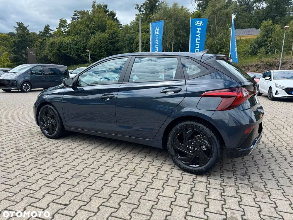 Hyundai i20 1.0 T-GDi Modern Black DCT - 3