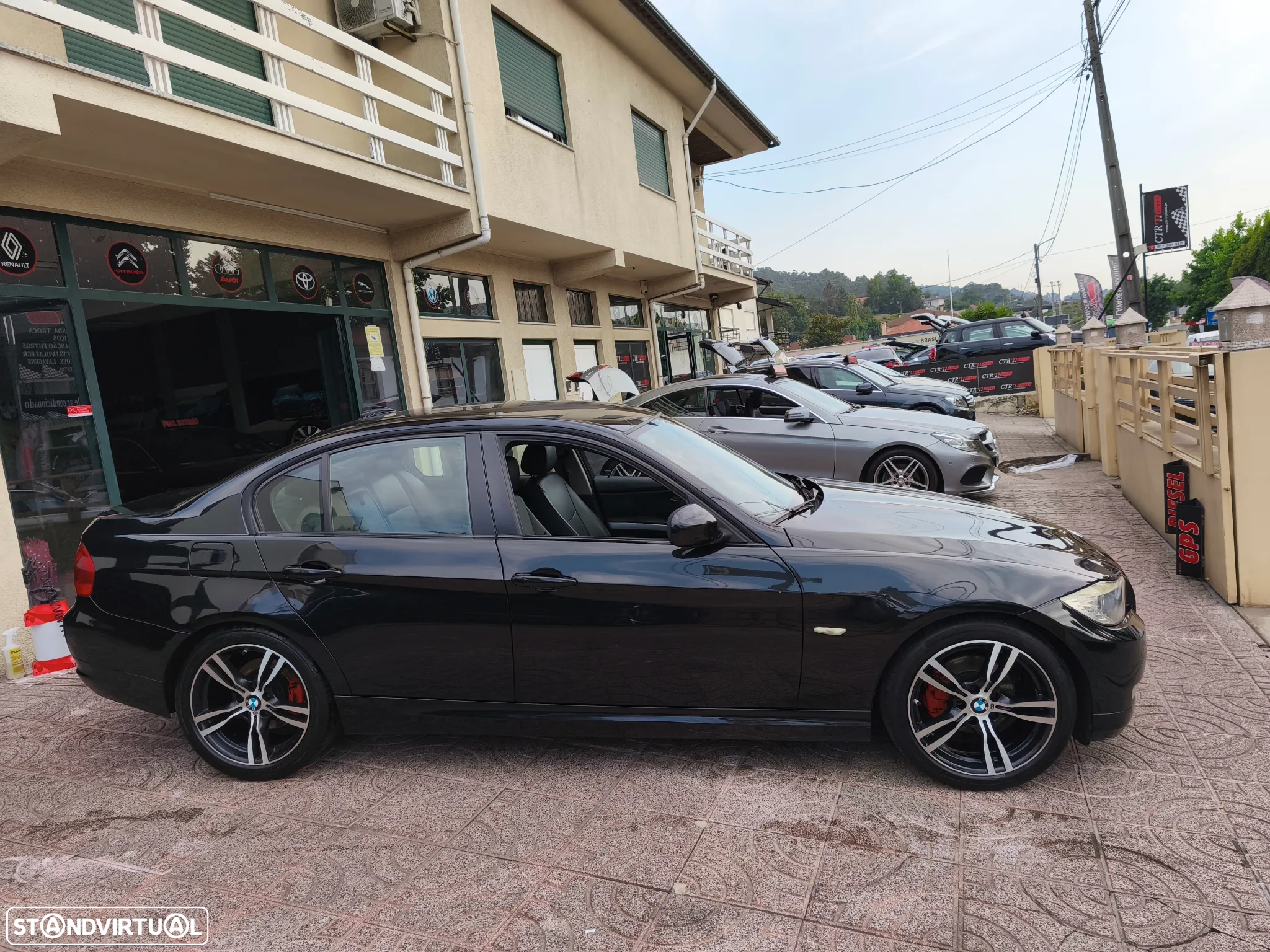 BMW 318 d Navigation - 23