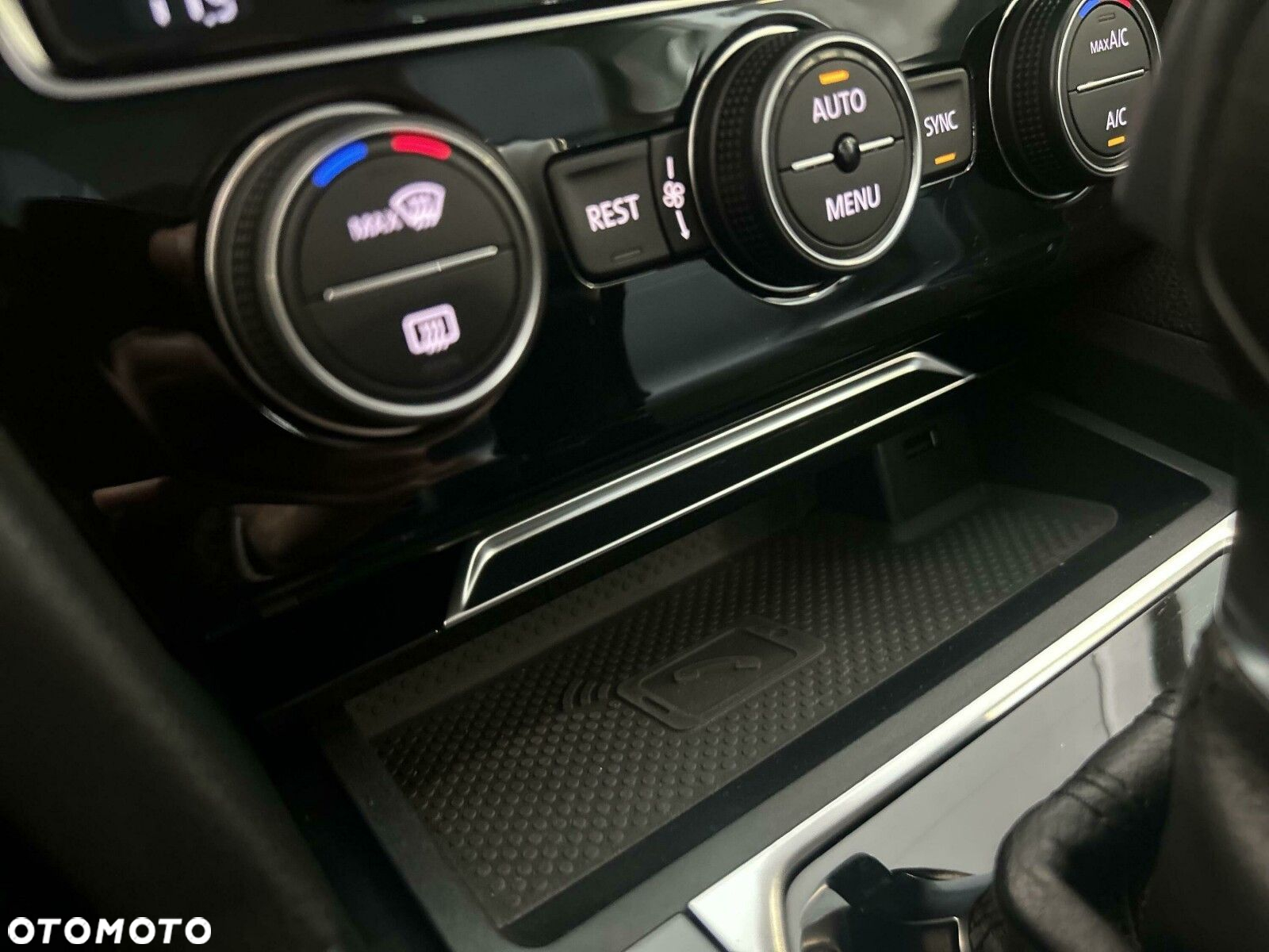 Volkswagen Arteon - 24