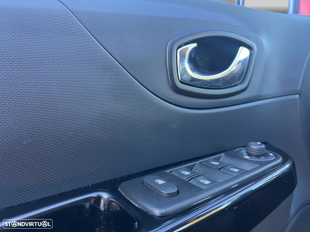 Renault Captur 1.5 dCi Sport - 14