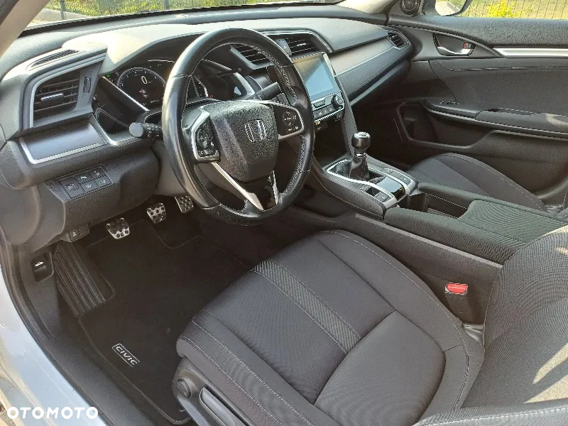 Honda Civic - 10