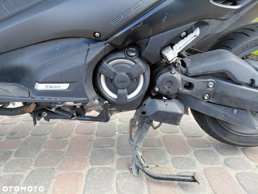 Yamaha Tmax - 22