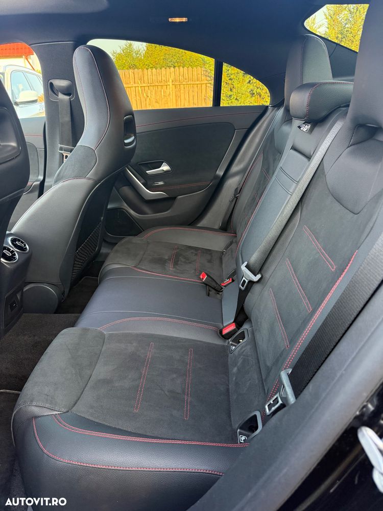 Mercedes-Benz CLA 200 4MATIC 8G-DCT AMG Line - 22