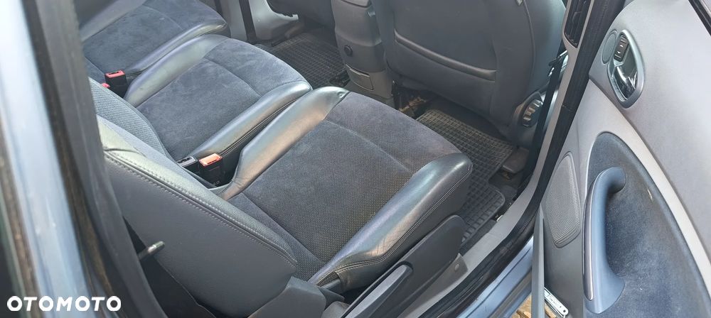 Ford S-Max - 6