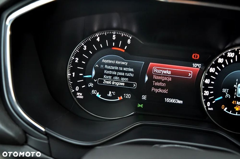 Ford Mondeo 2.0 TDCi Titanium - 38