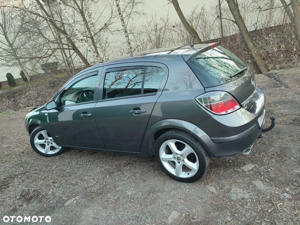 Opel Astra ver-1-7-cdti-edition - 3