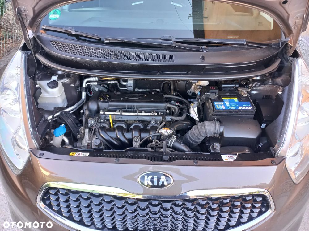 Kia Venga 1.6 CVVT Black Collection - 21