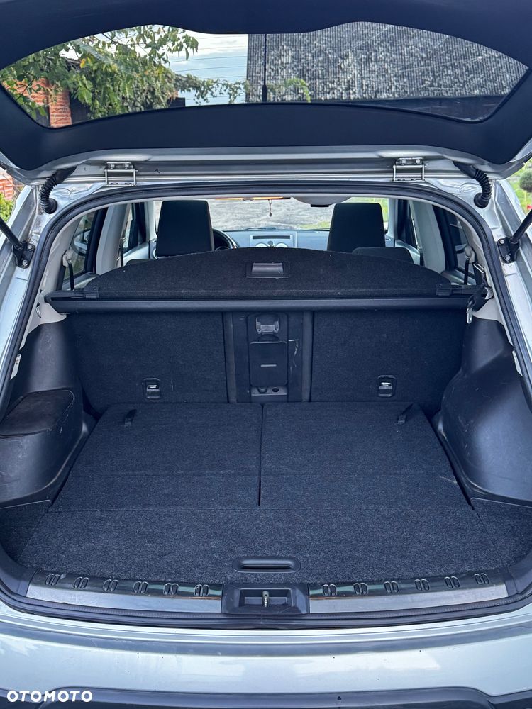 Nissan Qashqai+2 2.0 dCi DPF acenta - 13