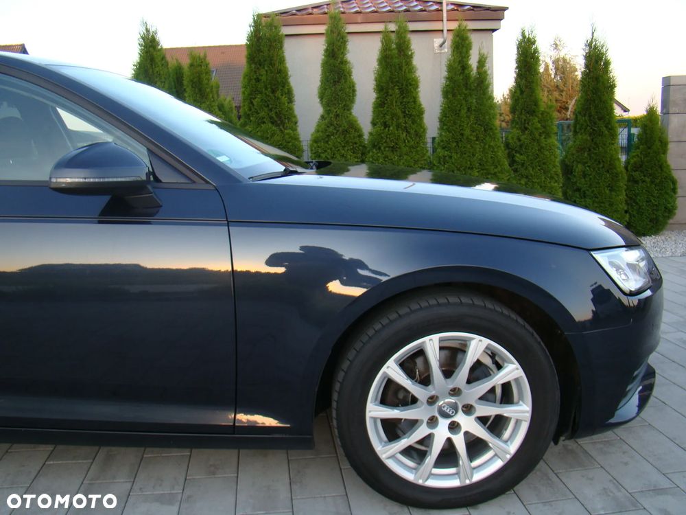 Audi A4 Avant 2.0 TDI ultra - 14