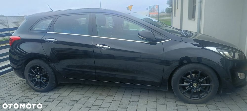 Hyundai i30 1.6 CRDi Classic - 3