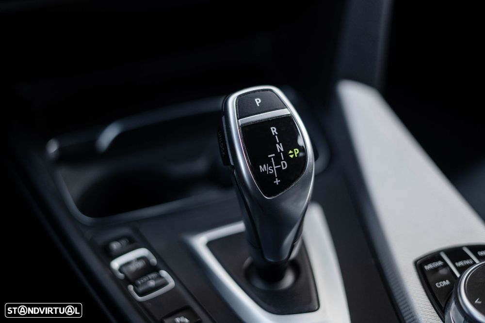 BMW 420 Gran Coupé d Pack Desportivo M Auto - 42