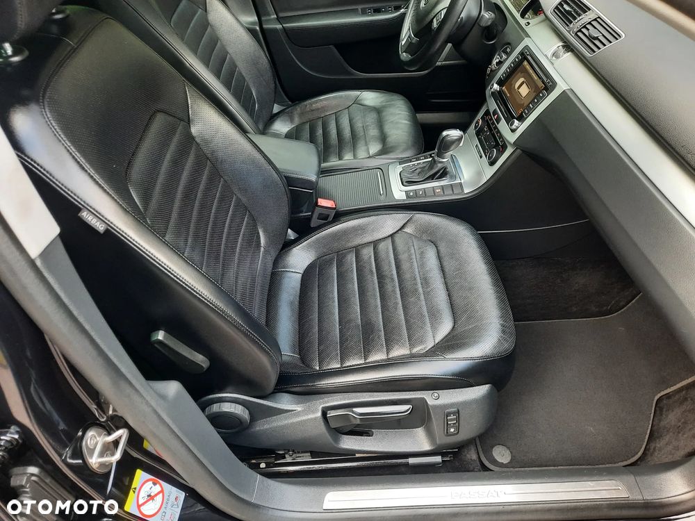 Volkswagen Passat 2.0 TDI Highline DSG - 15