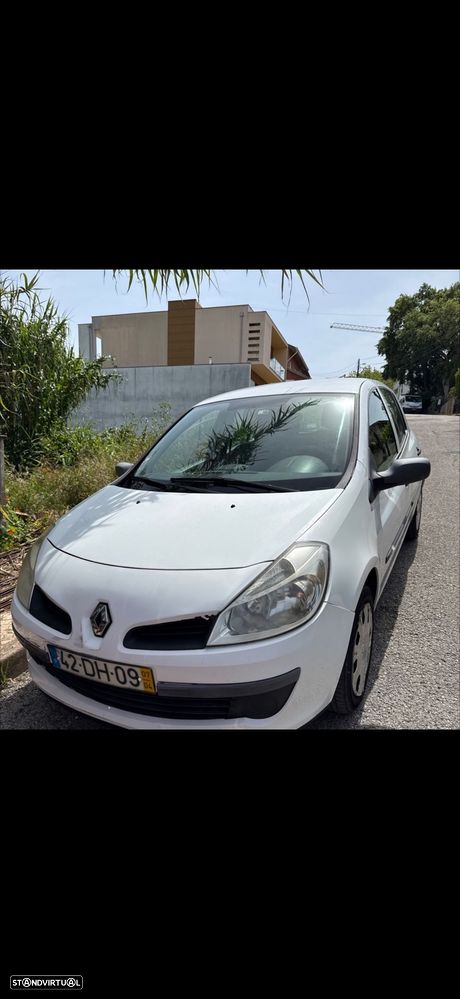 Renault Clio 1.5 dCi Confort - 2