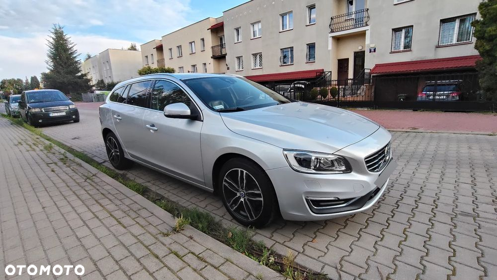 Volvo V60 D3 Drive-E Summum - 23