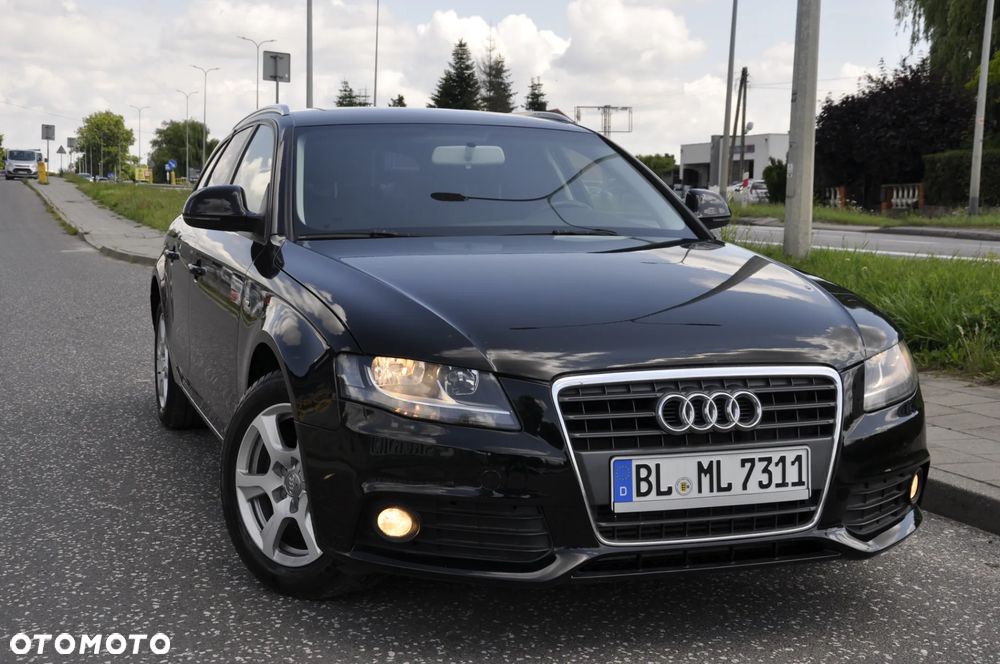 Audi A4 - 4