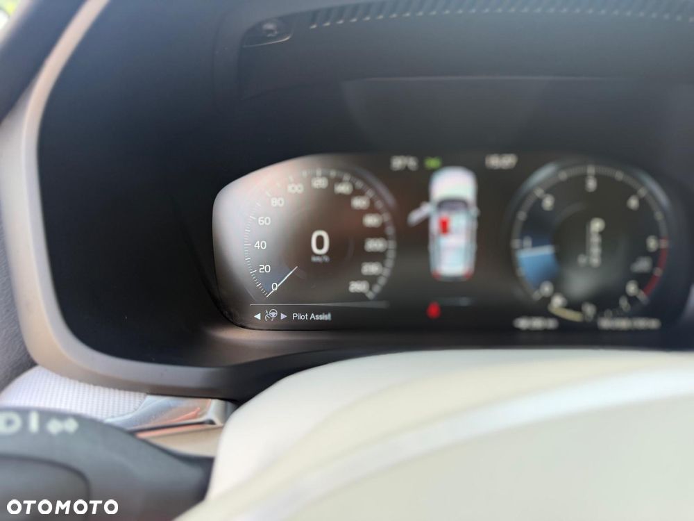 Volvo V60 Cross Country D4 AWD Geartronic - 24