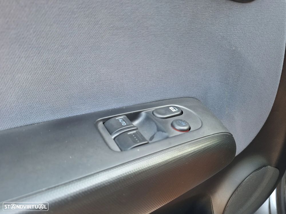 Honda Jazz 1.2 Live - 22