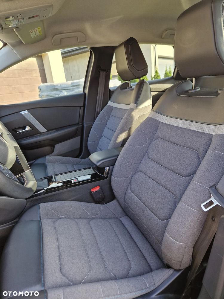 Citroën C4 1.2 PureTech Shine S&S - 6