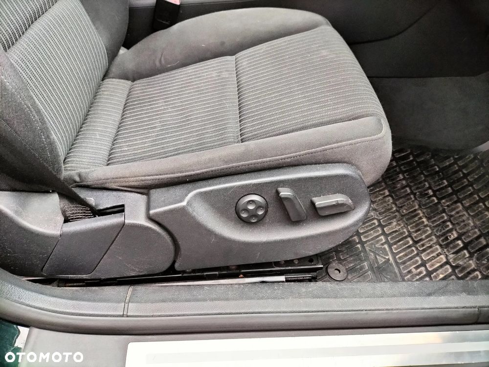 Audi A4 Avant 1.8 T quattro - 18