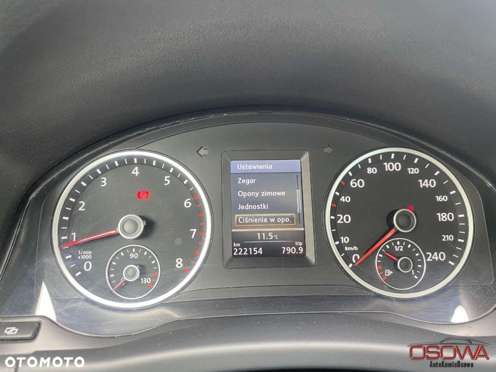 Volkswagen Tiguan - 30