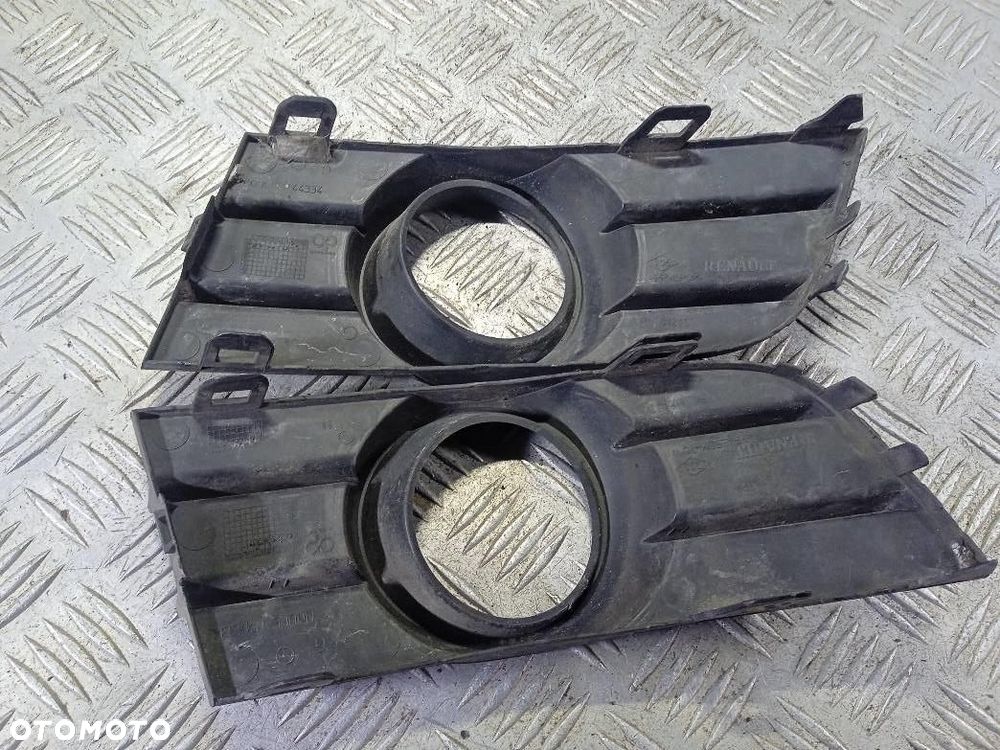 ATRAPA HALOGEN RENAULT LAGUNA III - 2