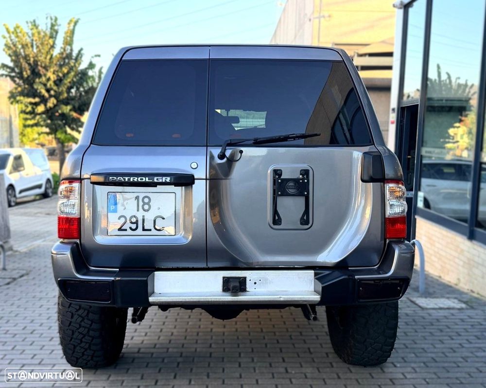 Nissan Patrol GR 2.8 TD SR - 12