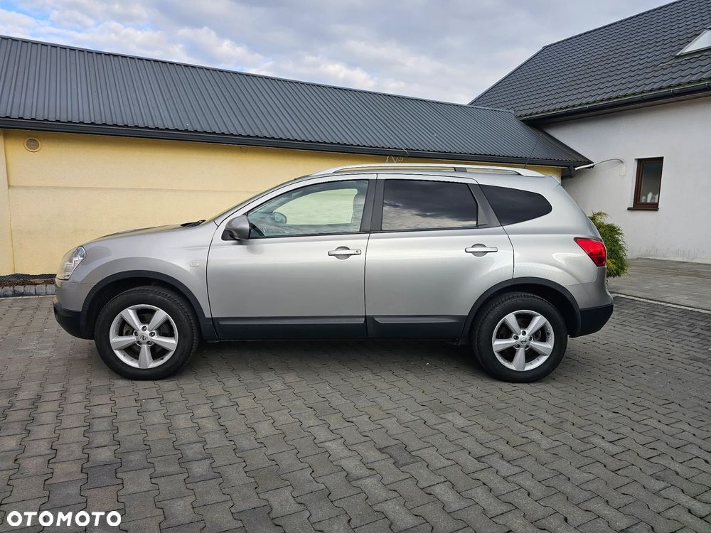 Nissan Qashqai+2 2.0 visia - 8