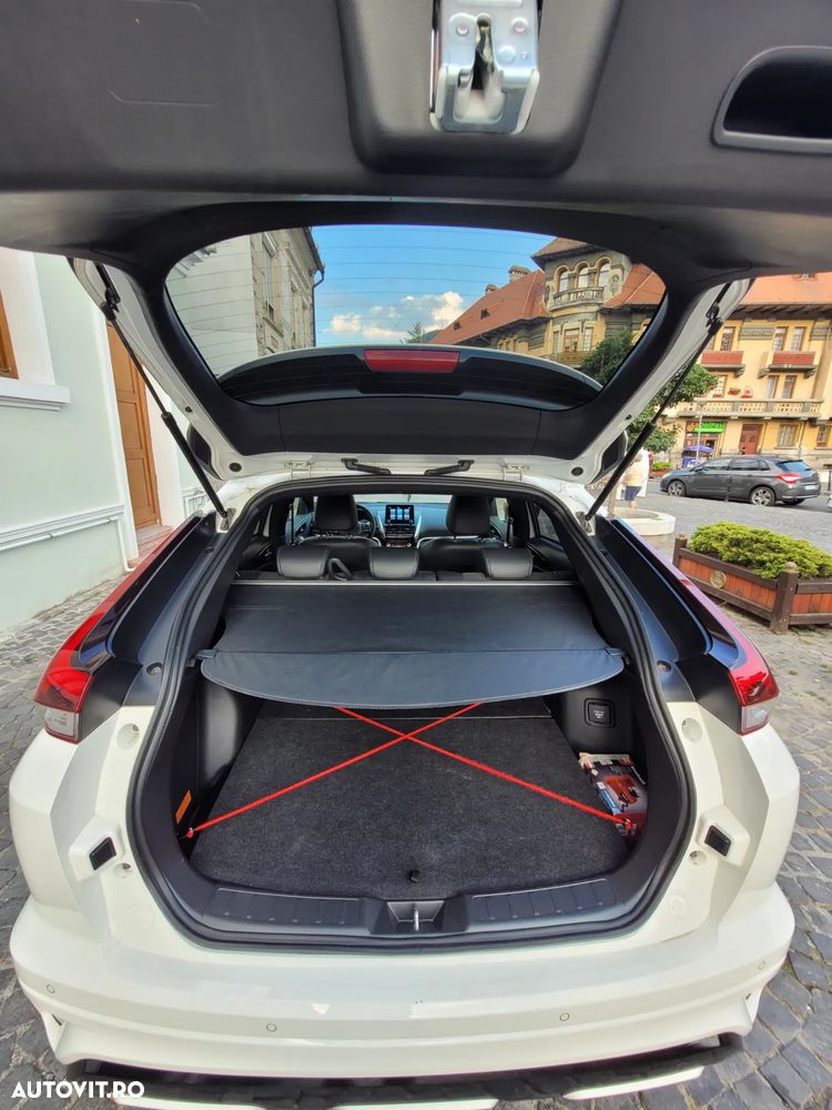 Mitsubishi Eclipse-Cross - 9