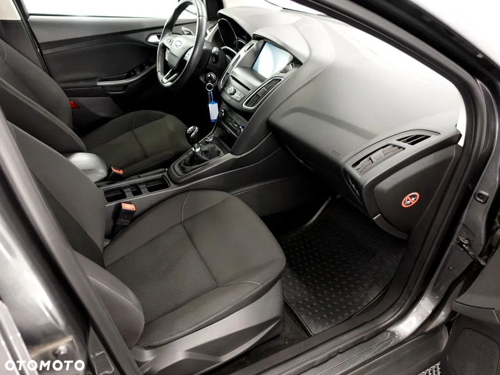 Ford Focus 1.5 TDCi Titanium - 11