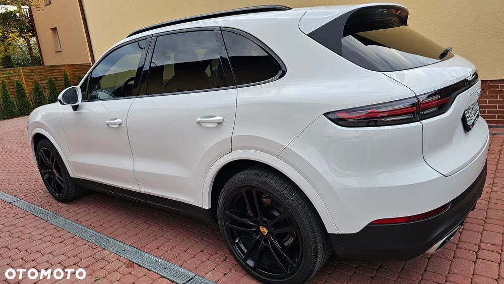 Porsche Cayenne Platinum Edition - 25
