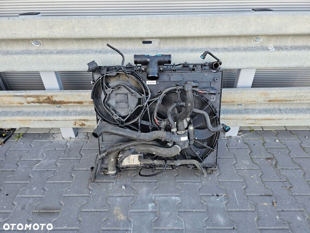 range rover sport l494 discovery 3.0 d komplet chłodnic cpla19c600ad - 4