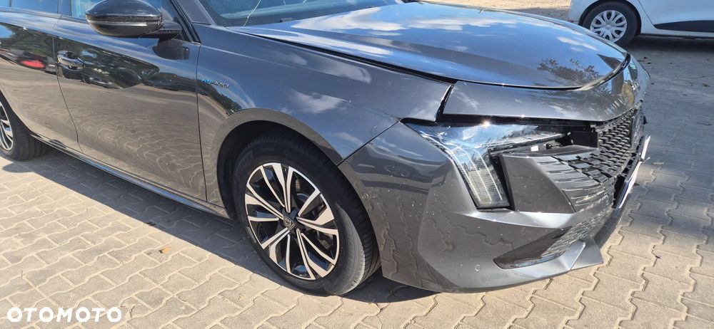 Peugeot 508 SW PureTech PHEV 225 Allure S&S e-EAT8 - 9
