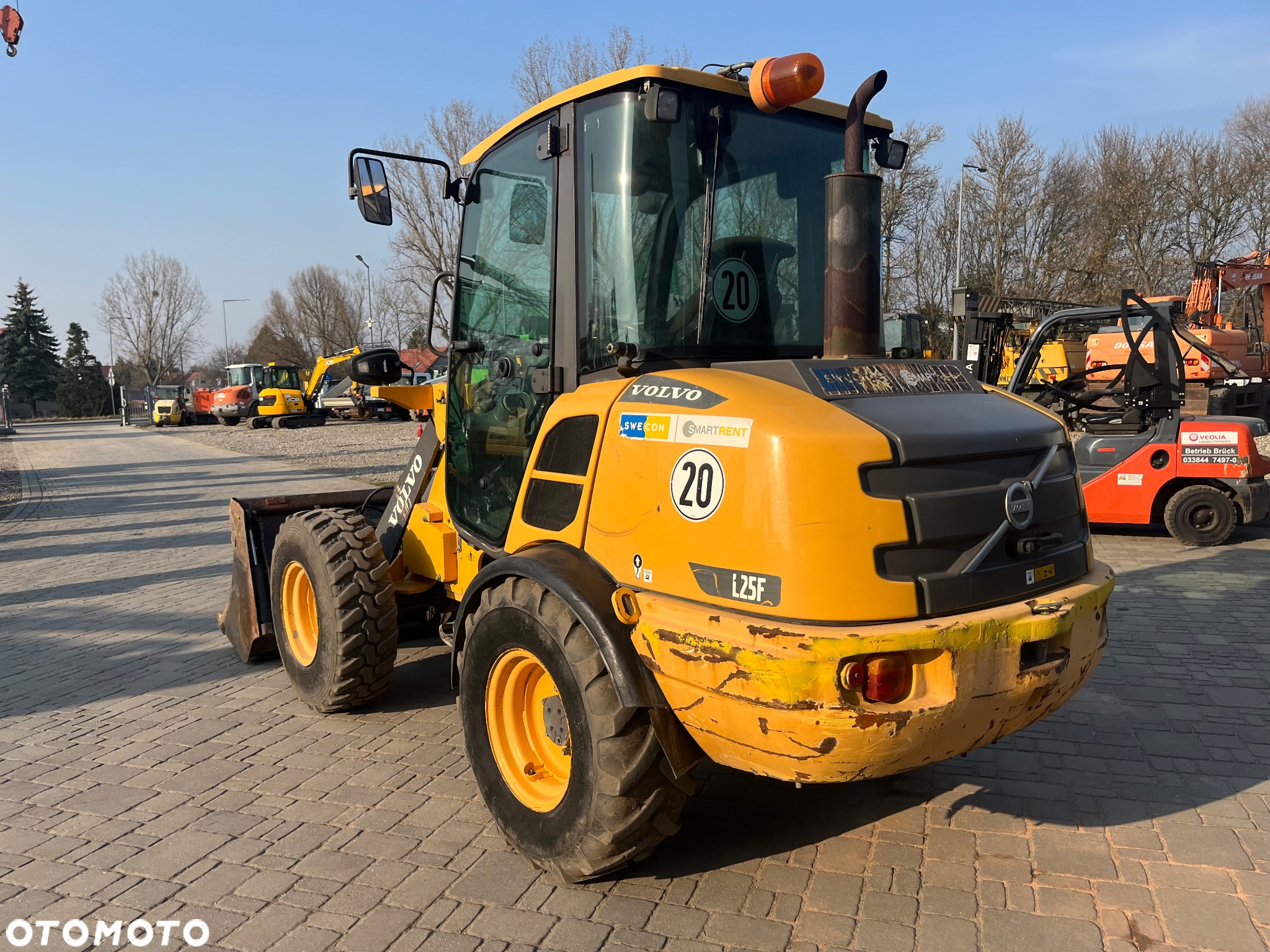 Volvo L25F - 4
