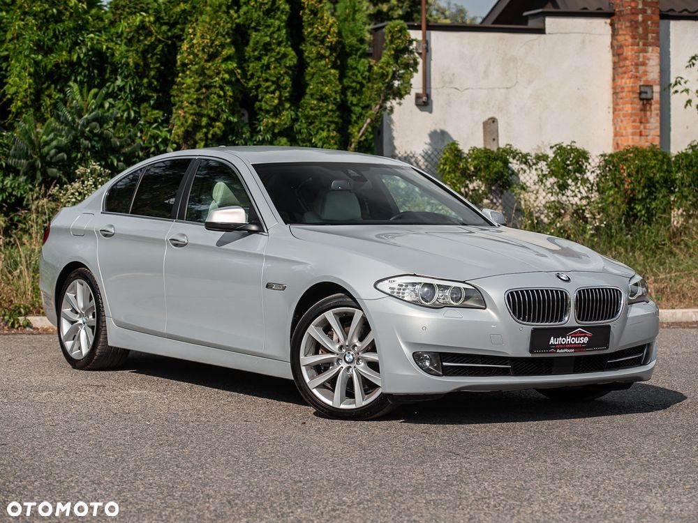 BMW Seria 5 535i xDrive Sport-Aut Luxury Line - 1