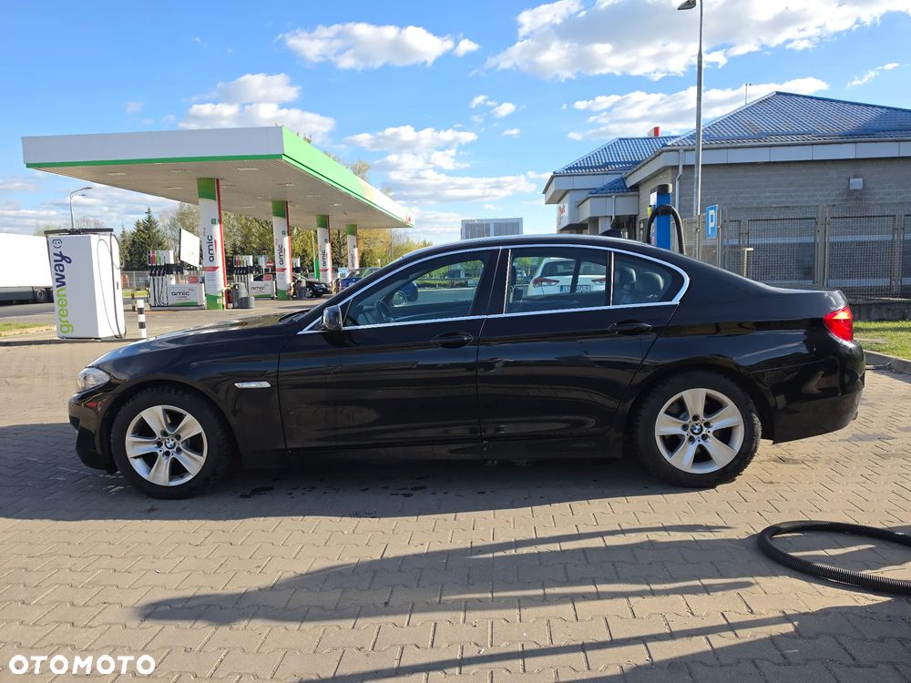 BMW Seria 5 520d - 5