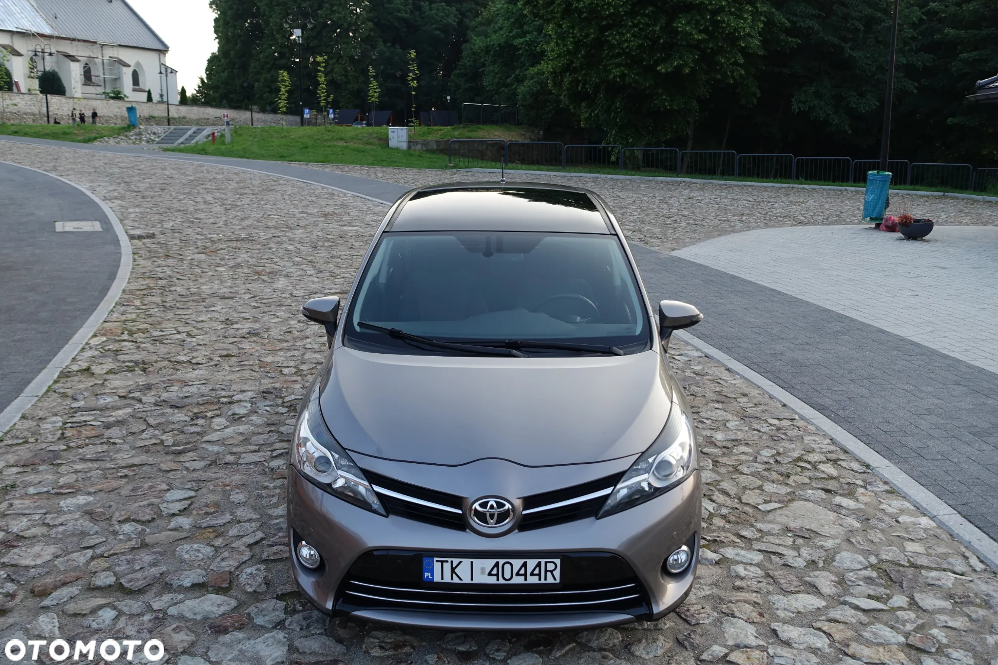 Toyota Verso 1.6 D-4D Premium - 13