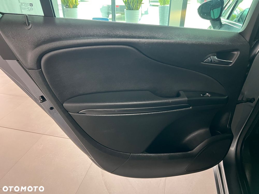 Opel Zafira - 26