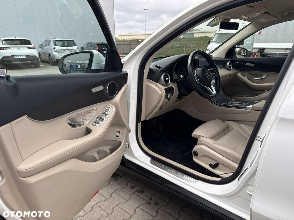 Mercedes-Benz GLC 220 d 4-Matic - 10