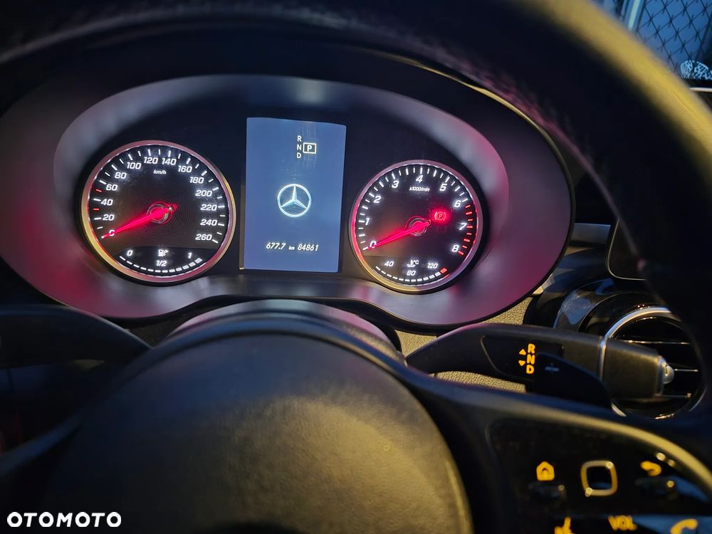 Mercedes-Benz Klasa C 160 Business Edition 9G-TRONIC - 16