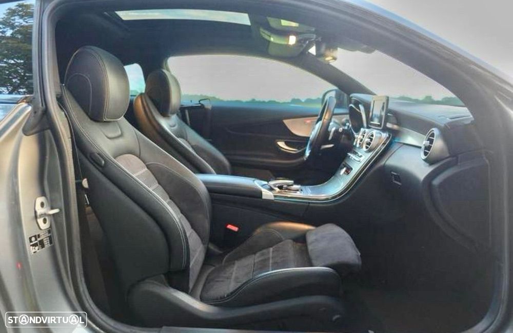 Mercedes-Benz C 220 d Coupe 9G-TRONIC AMG Line - 7