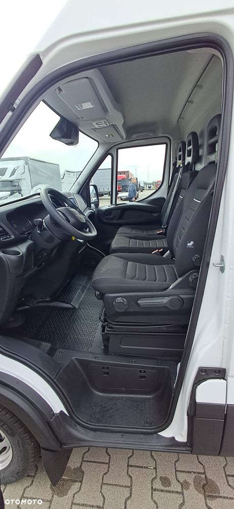Iveco 35S16BA8 V - 30