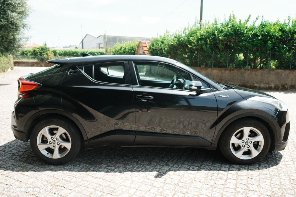 Toyota C-HR - 2