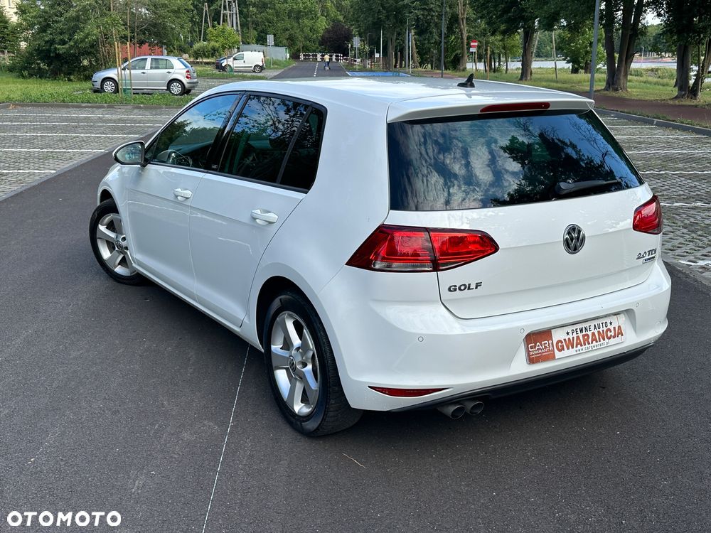 Volkswagen Golf 2.0 TDI SCR Highline - 20