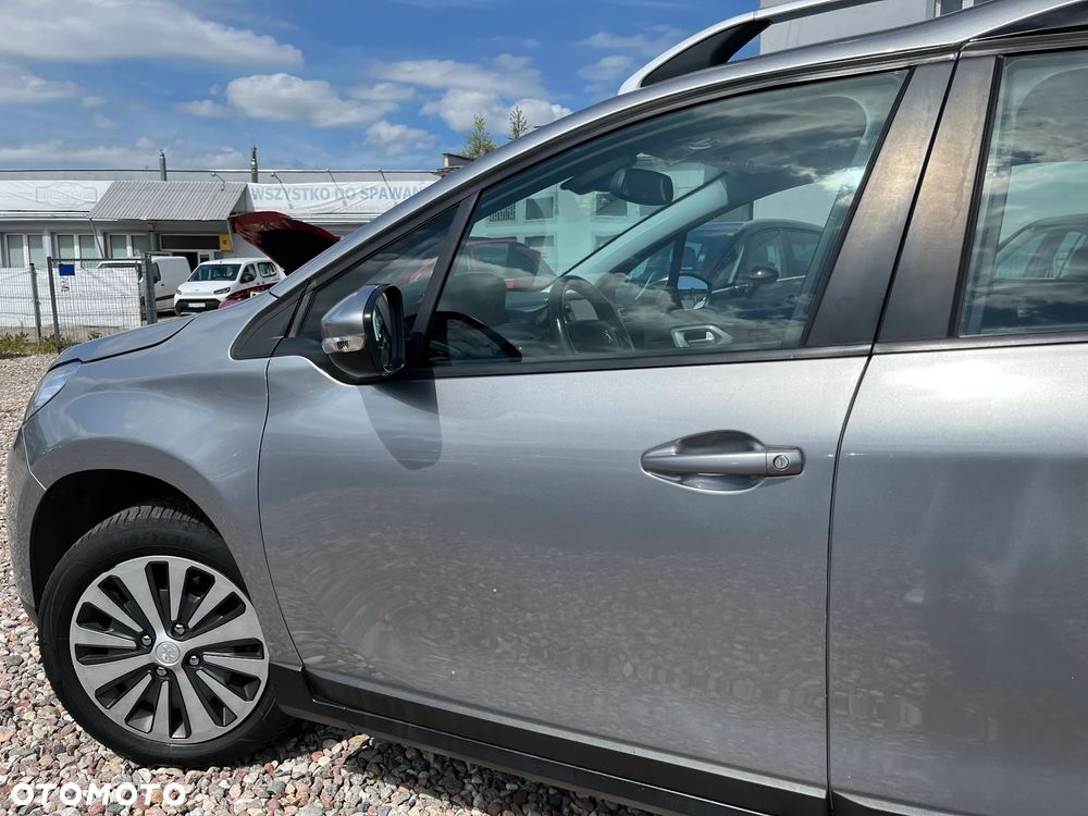 Peugeot 2008 - 15