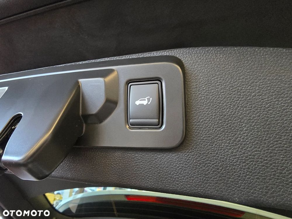 Renault Austral 1.2 E-Tech Full Hybrid 200 Iconic MMT - 17