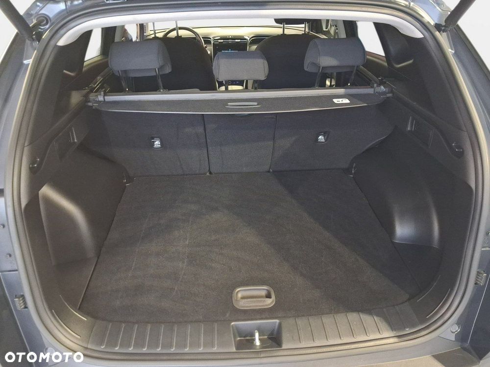 Hyundai Tucson - 16