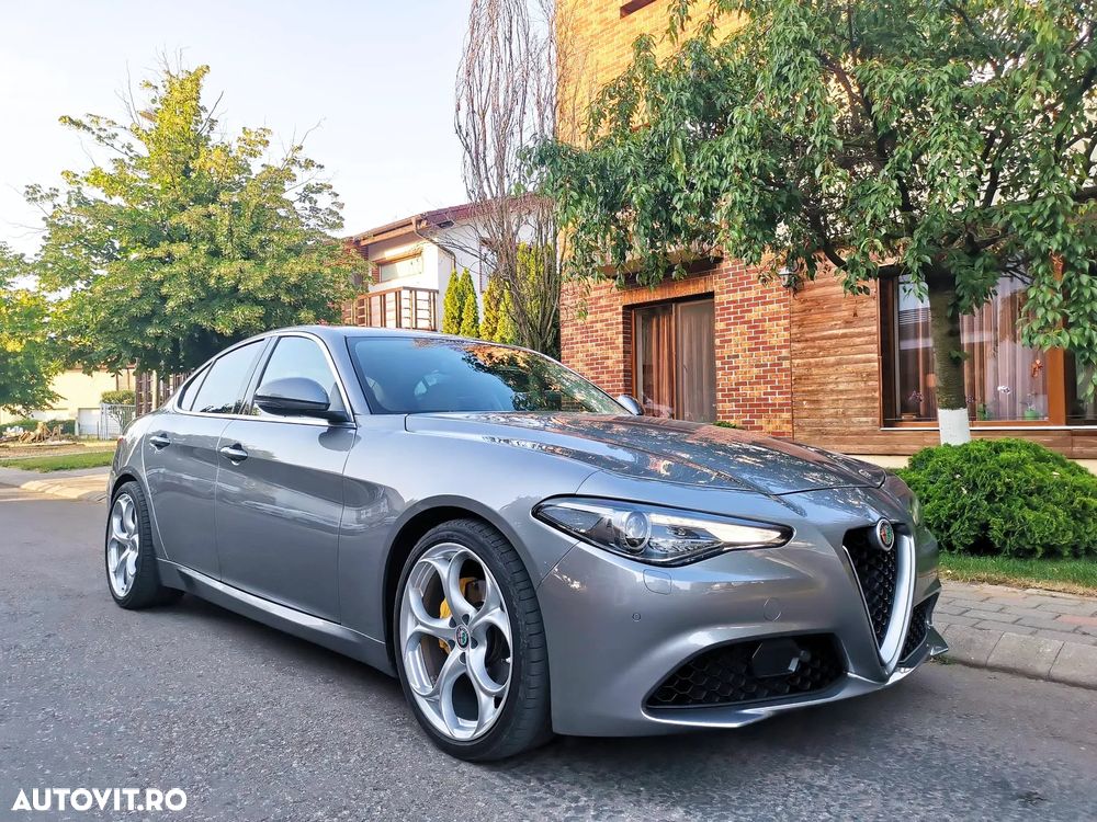 Alfa Romeo Giulia 2.2 Diesel AT8 Executive - 4