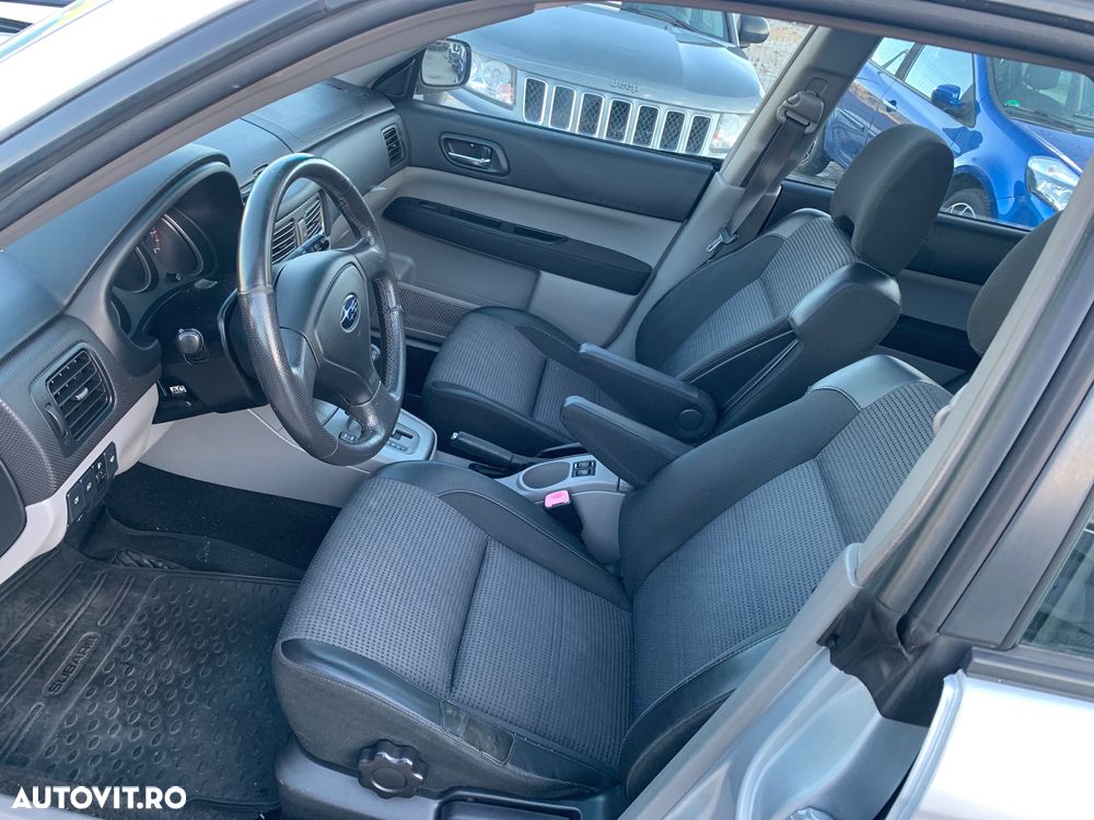 Subaru Forester 2.0 Base Aut - 28